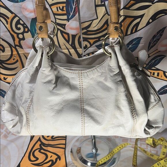 Wilsons Leather Cream Shoulder Bag - Picture 2 of 16